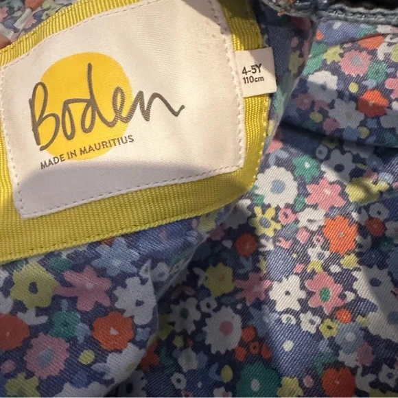 Mini boden rainbow romper